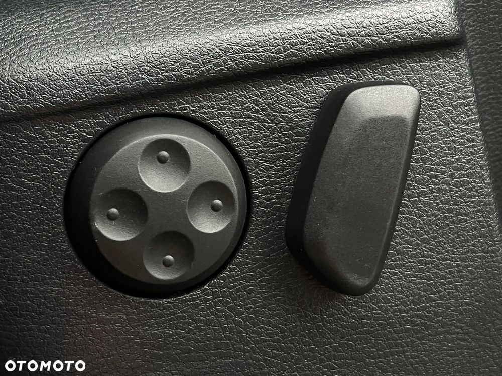 Volkswagen Sharan 1.4 TSI BlueMotion Technology Highline - 34