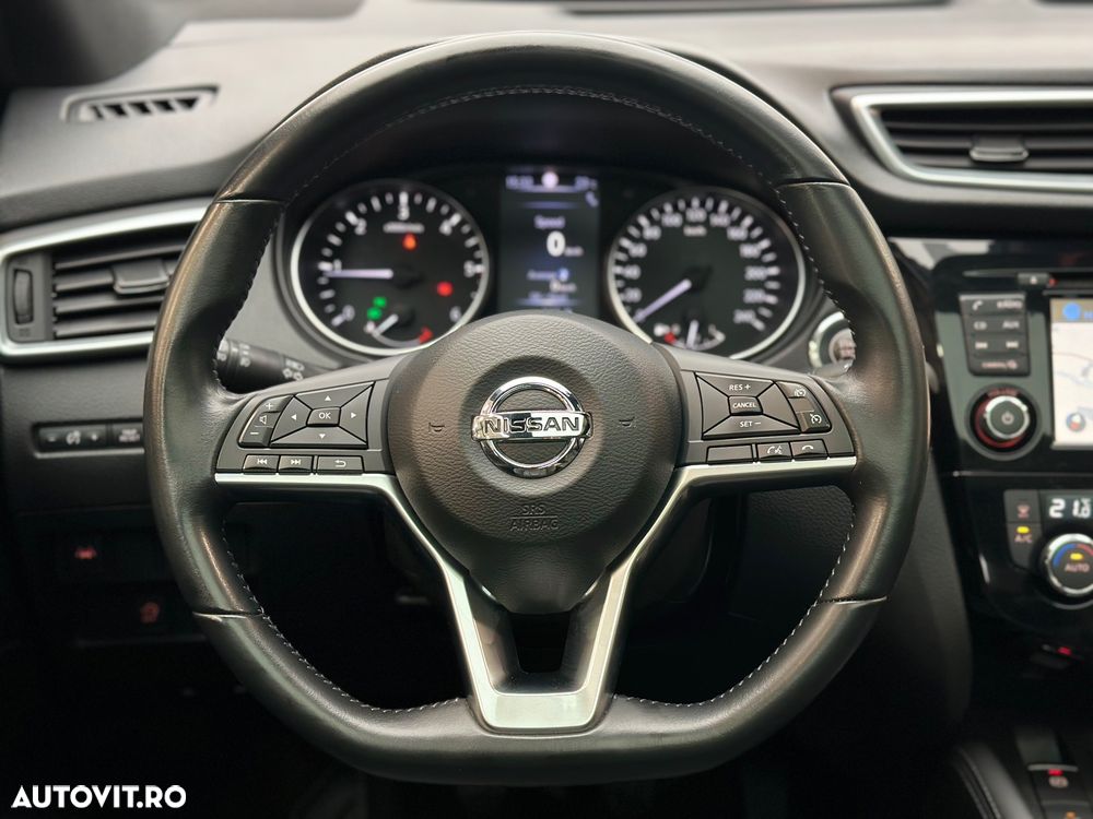 Nissan Qashqai 1.6 DCI TEKNA+ - 13
