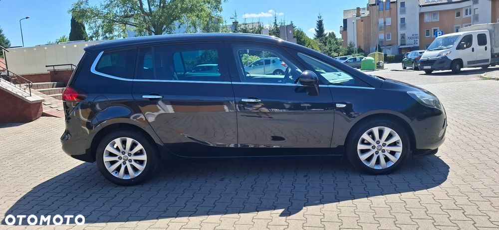 Opel Zafira 2.0 CDTI Cosmo - 4