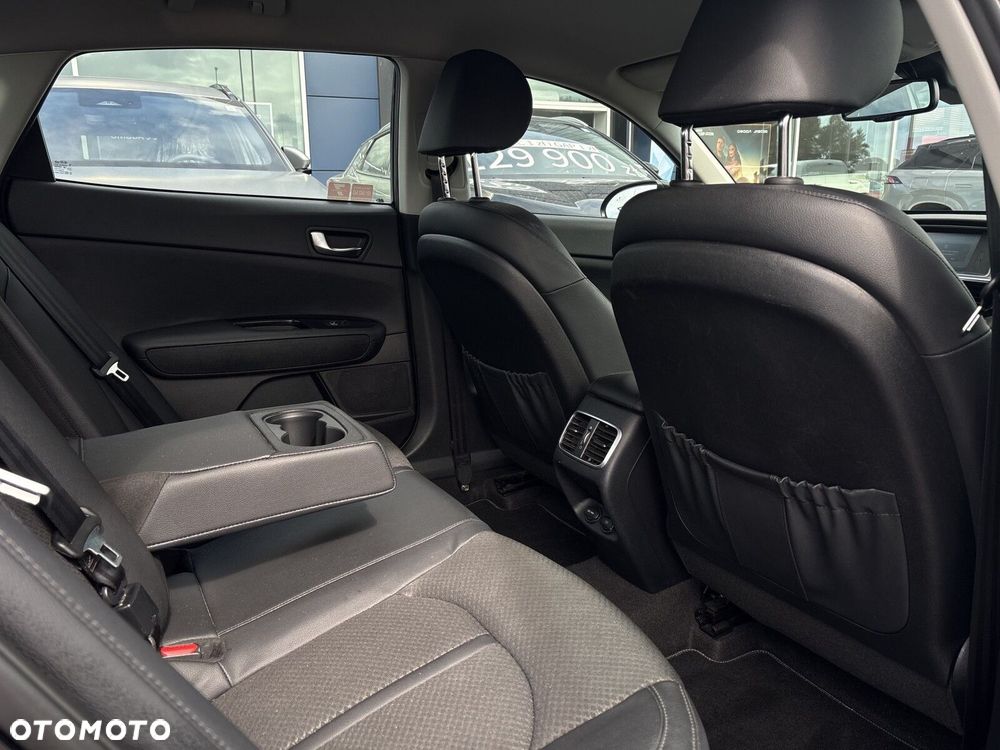 Kia Optima 1.6 T-GDI L DCT - 24