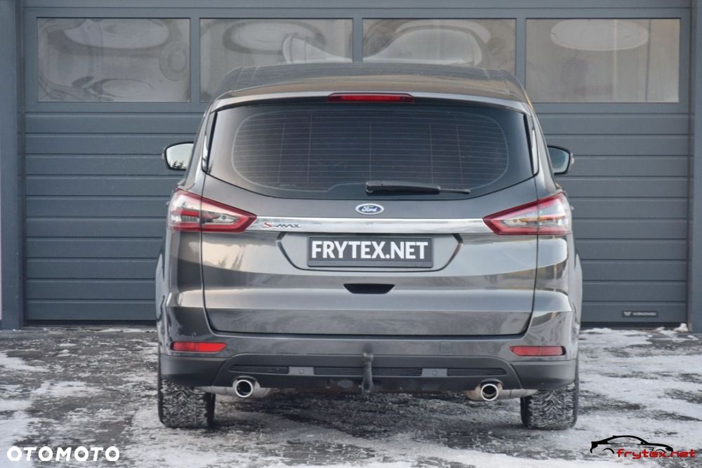 Ford S-Max - 14