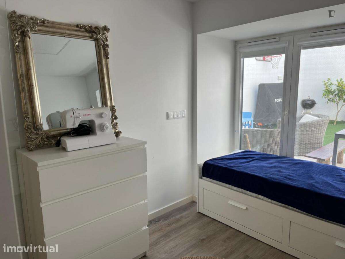 Apartamento com 1 quartos - localizado em Estrela Lisbon - Grande imagem: 4/15