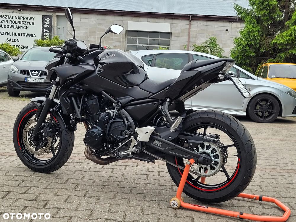Kawasaki Z 650 - 21