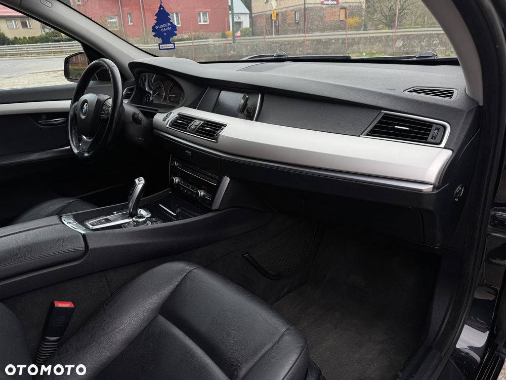 BMW Seria 5 530d - 8