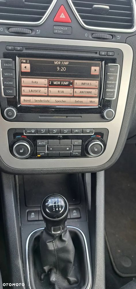 Volkswagen Eos 2.0 TDI DPF BlueMotion Technology Sport & Style - 10