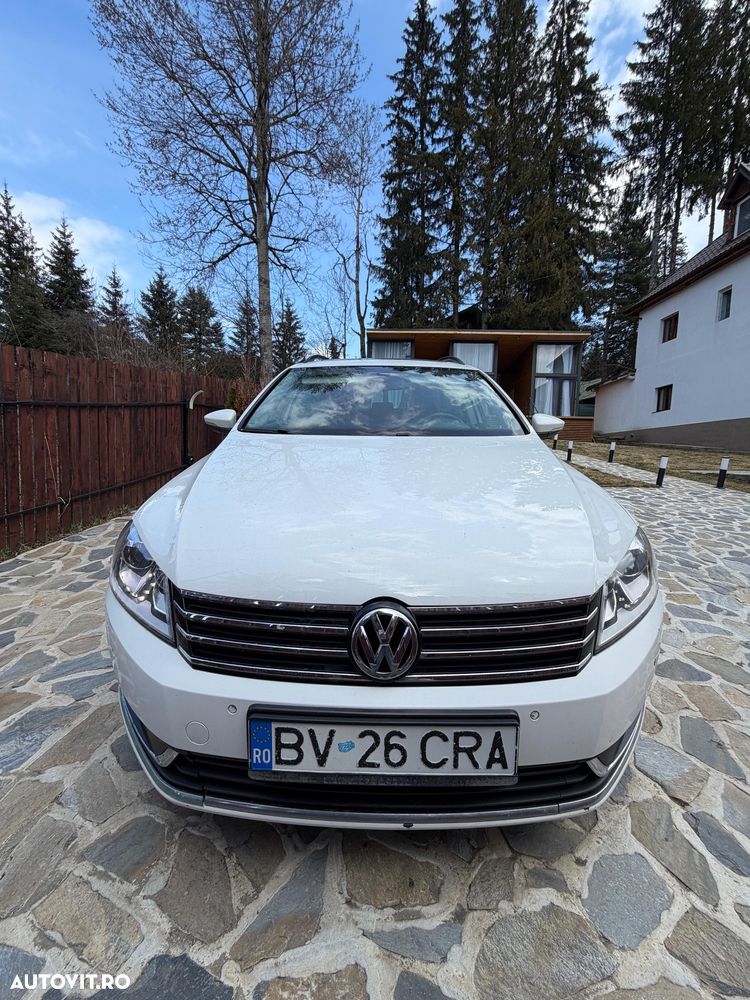 Volkswagen Passat 2.0 TDI 4Motion BlueMotion Technology Comfortline DSG - 12