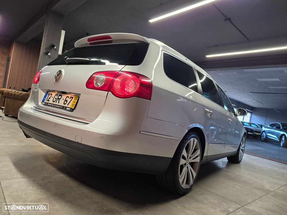 VW Passat Variant 2.0 TDi Highline DSG - 12