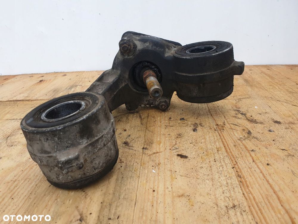 Mercedes W126 SEC PRZEDNI WAHACZ lewy przód - 7