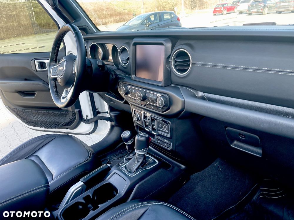 Jeep Wrangler Unlimited 2.0 Turbo PHEV 4xe Sahara - 32