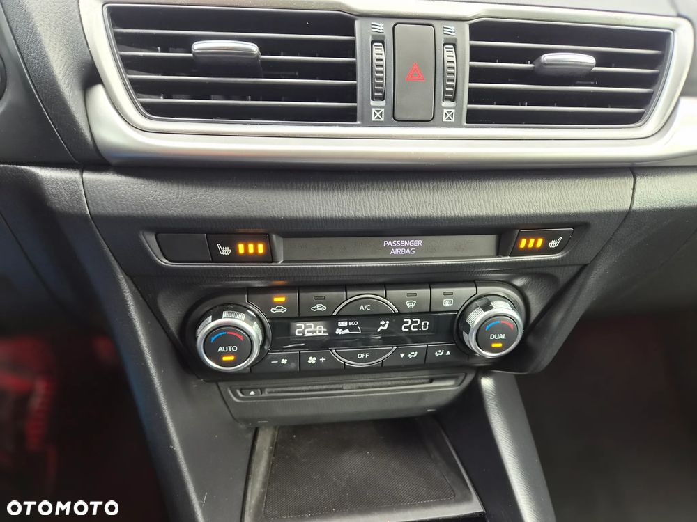 Mazda 3 - 19