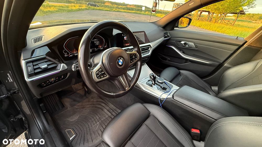BMW Seria 3 - 14