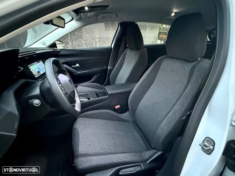 Peugeot e-308 54 kWh Style - 23