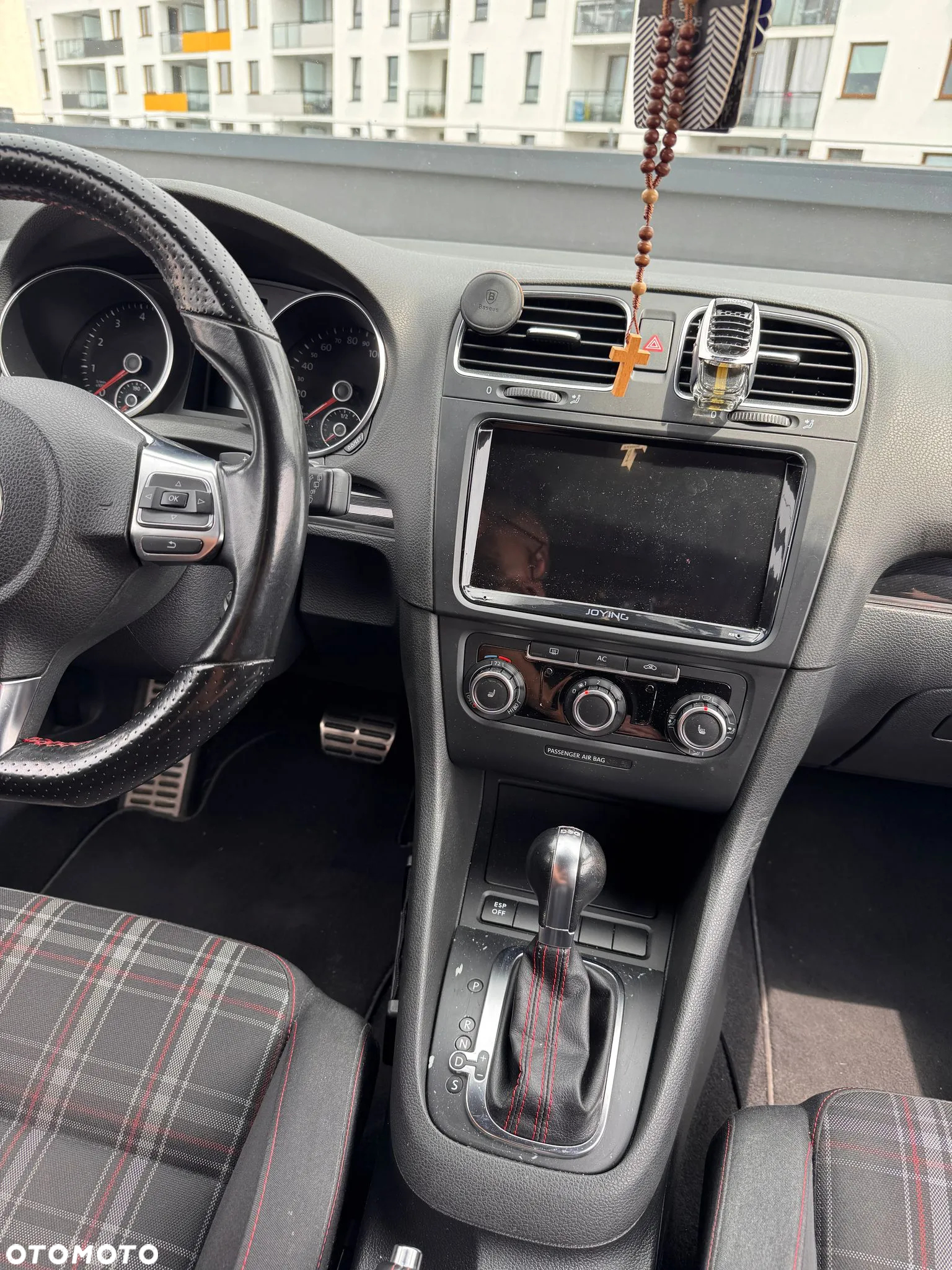 Volkswagen Golf VI 2.0 TSI GTI DSG - 9