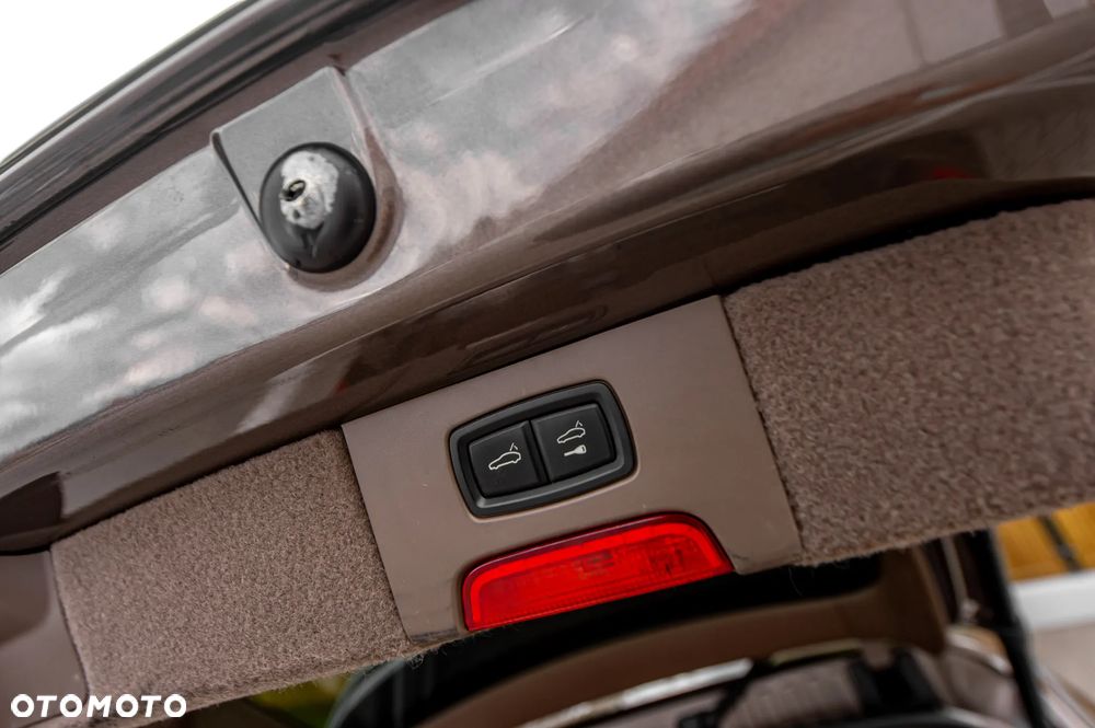 Porsche Cayenne S - 39