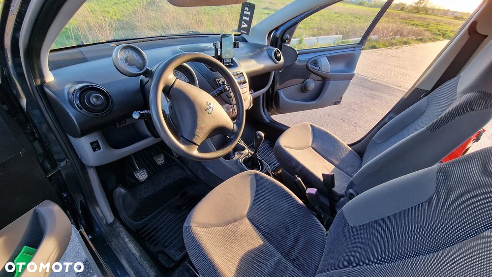 Peugeot 107 1.0 Happy - 9