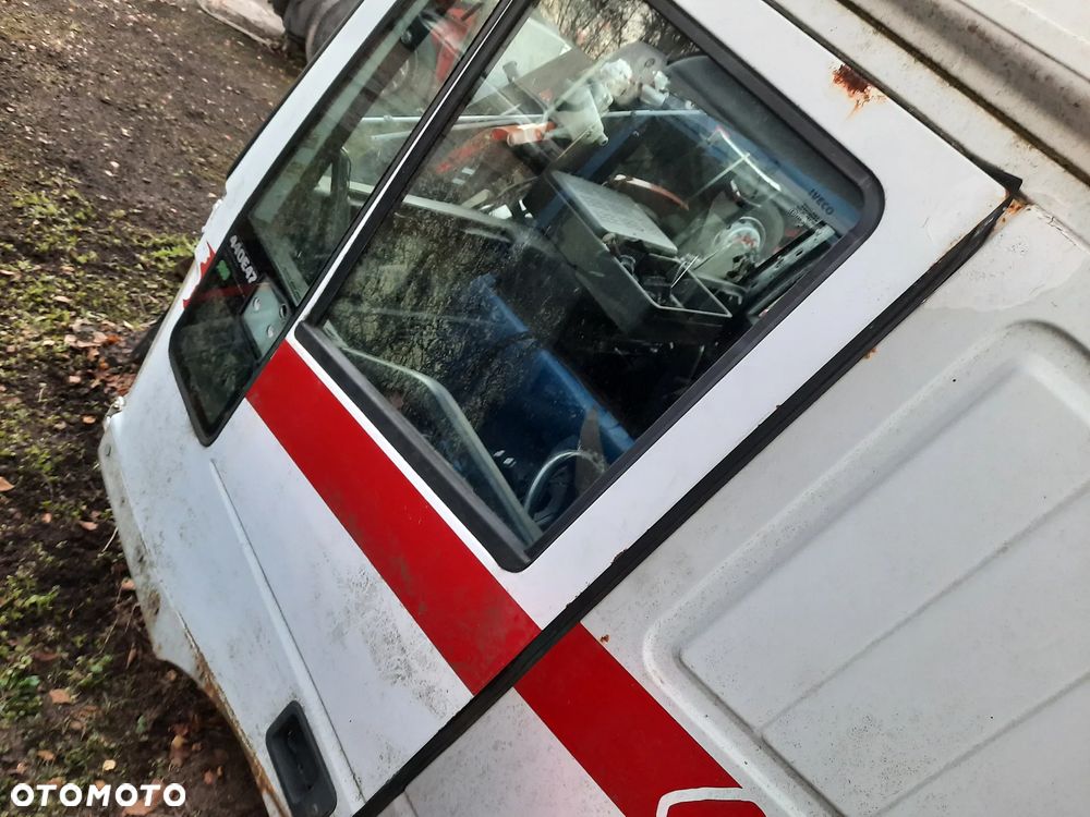 Drzwi Lewe Prawe Kompletne lusterko Iveco Eurotech - 2
