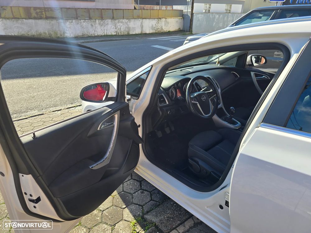 Opel Astra 1.7 CDTI DPF ecoFLEX S&S 99g Exklusiv - 9