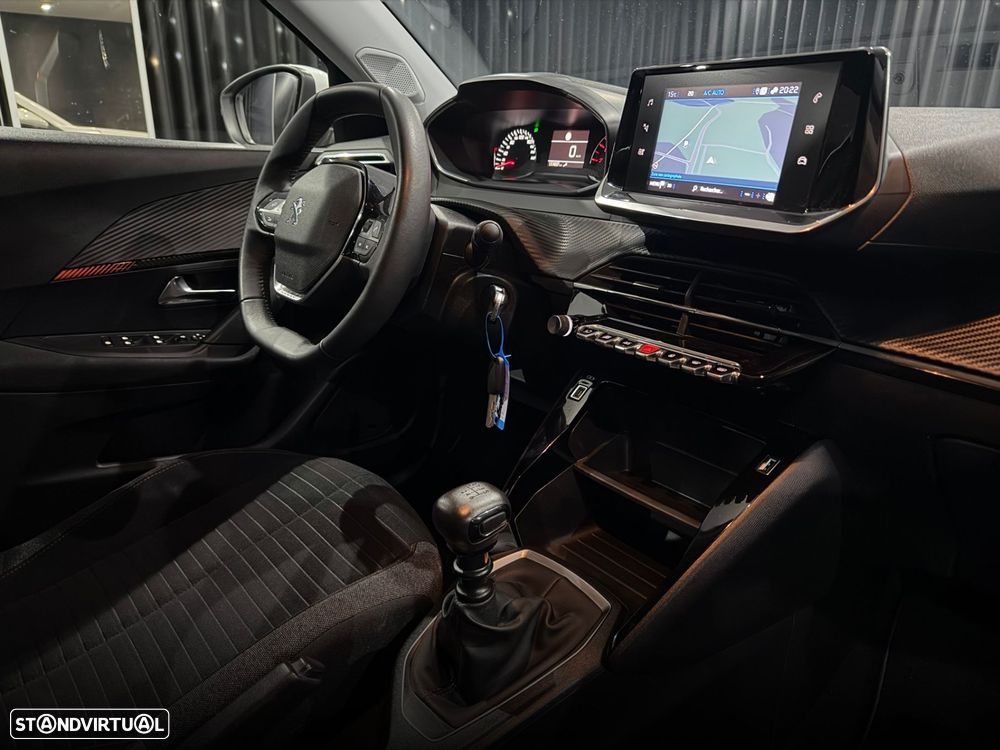 Peugeot 2008 1.5 BlueHDi Active Pack EAT8 - 27