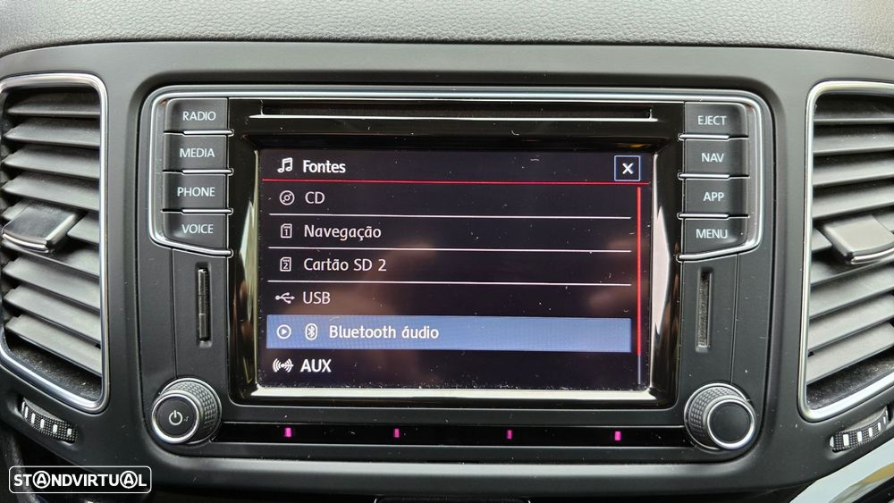 VW Sharan 2.0 TDI Highline DSG - 25