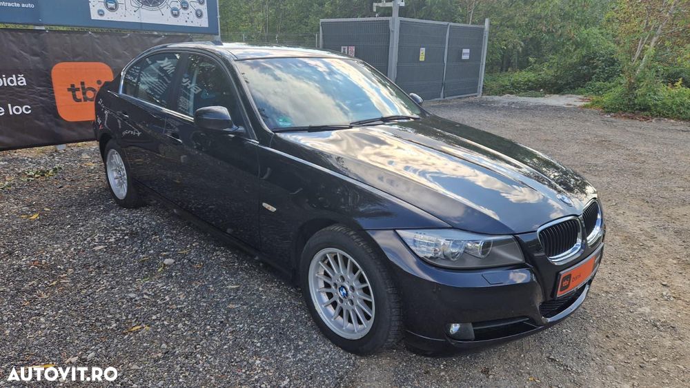 BMW Seria 3 318d - 9