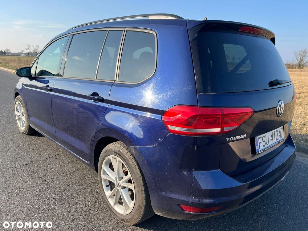 Volkswagen Touran 1.6 TDI SCR BlueMotion Technology Comfortline - 6