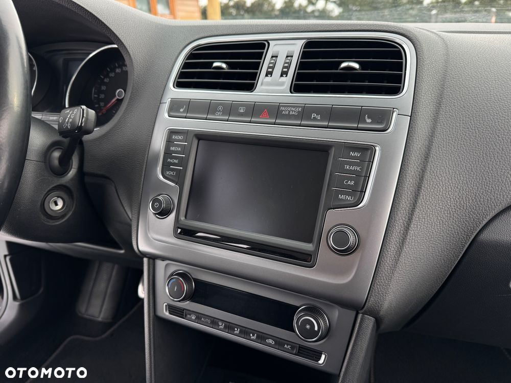 Volkswagen Polo 1.2 TSI Blue Motion Technology Allstar - 14