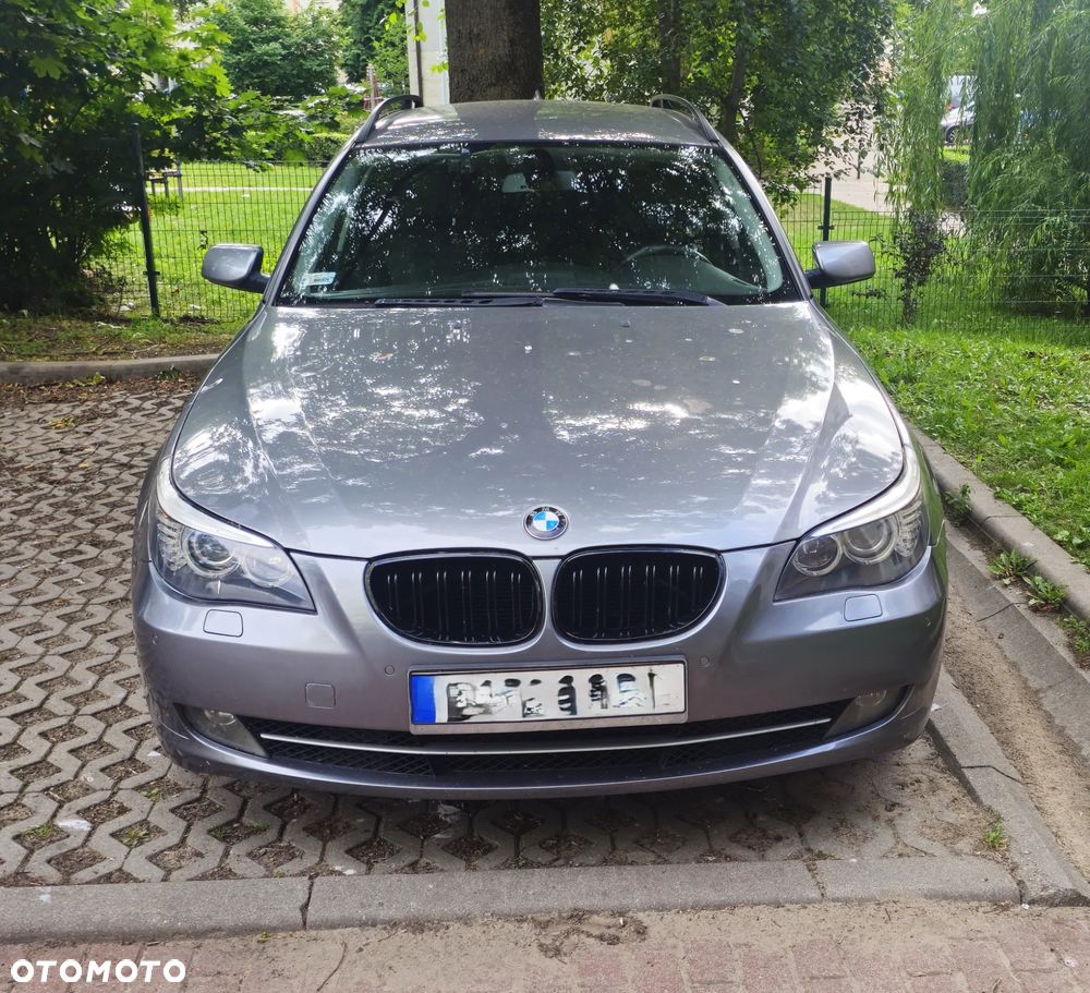 BMW Seria 5 520d - 2