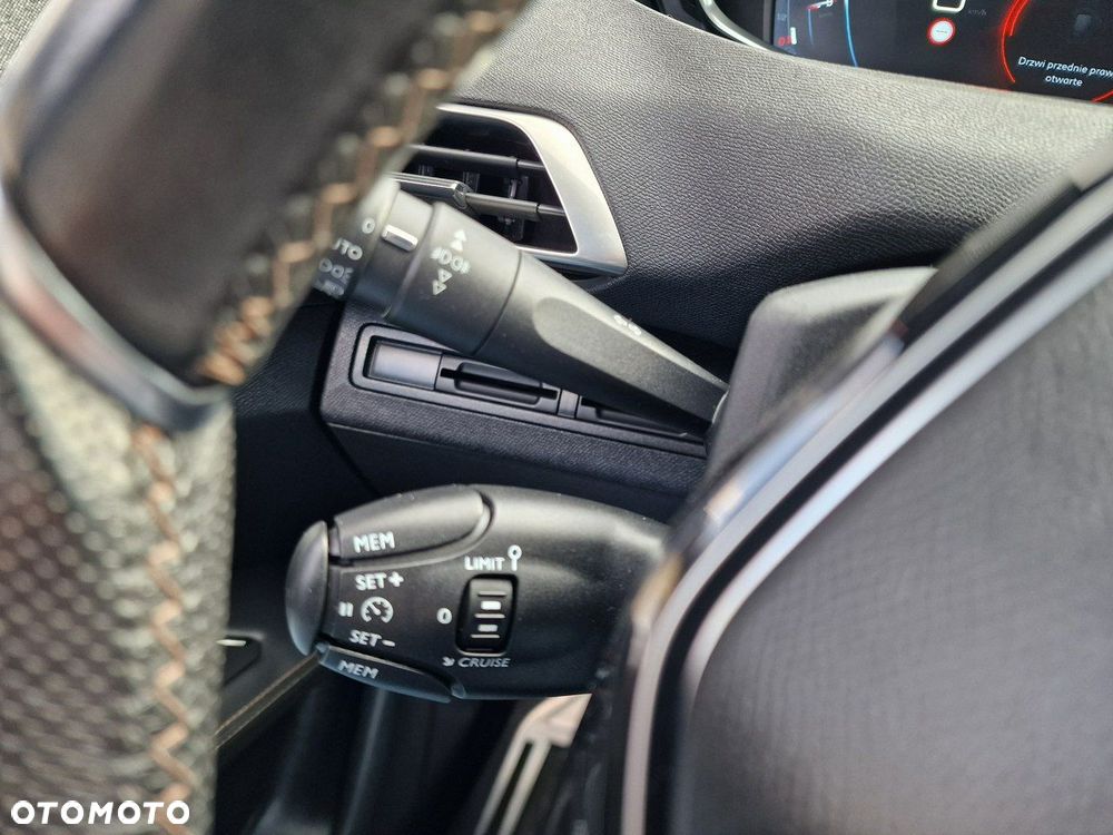 Peugeot 3008 - 37