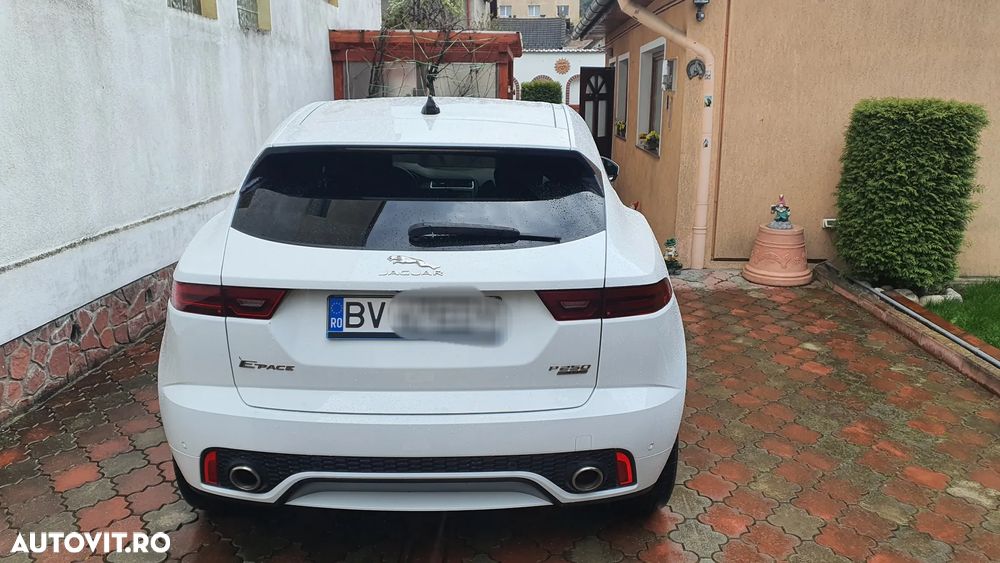 Jaguar E-Pace P250 AWD R-Dynamic S - 19