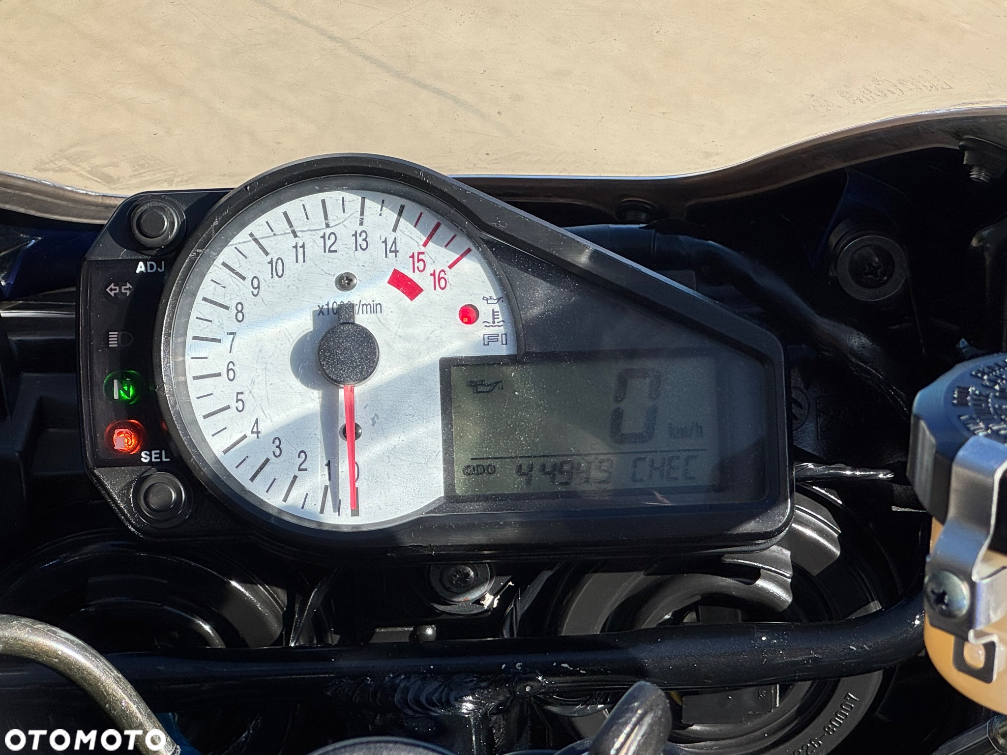 Suzuki GSX-R - 17
