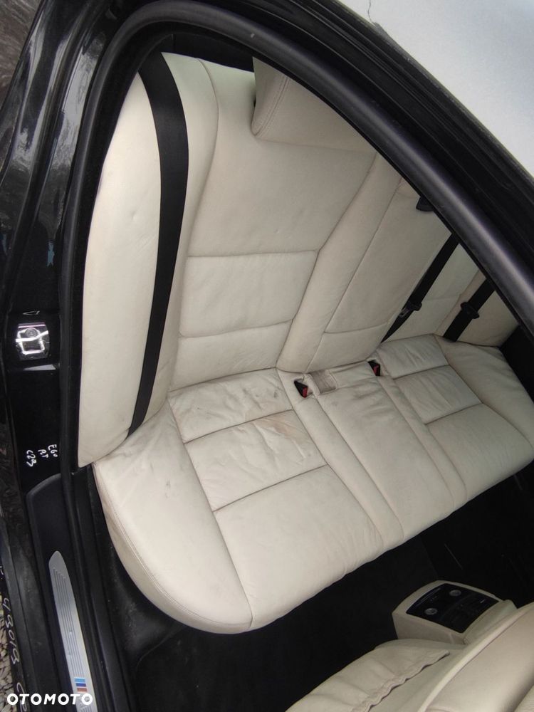 OPARCIE KANAPY TYŁ TYLNEJ BMW E60 JASNA SKÓRA - 5