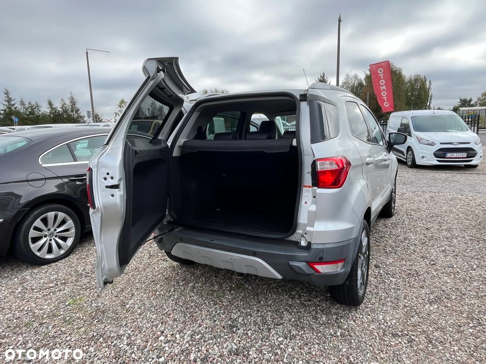 Ford EcoSport - 10