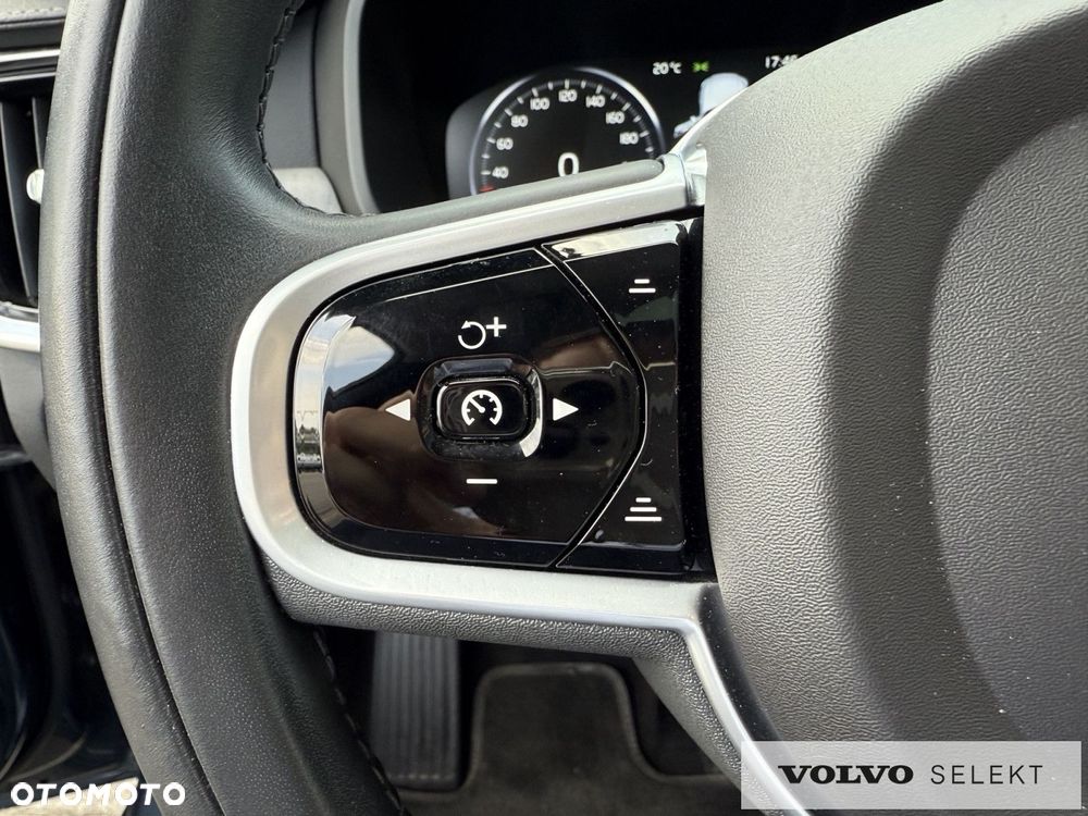 Volvo V90 - 16
