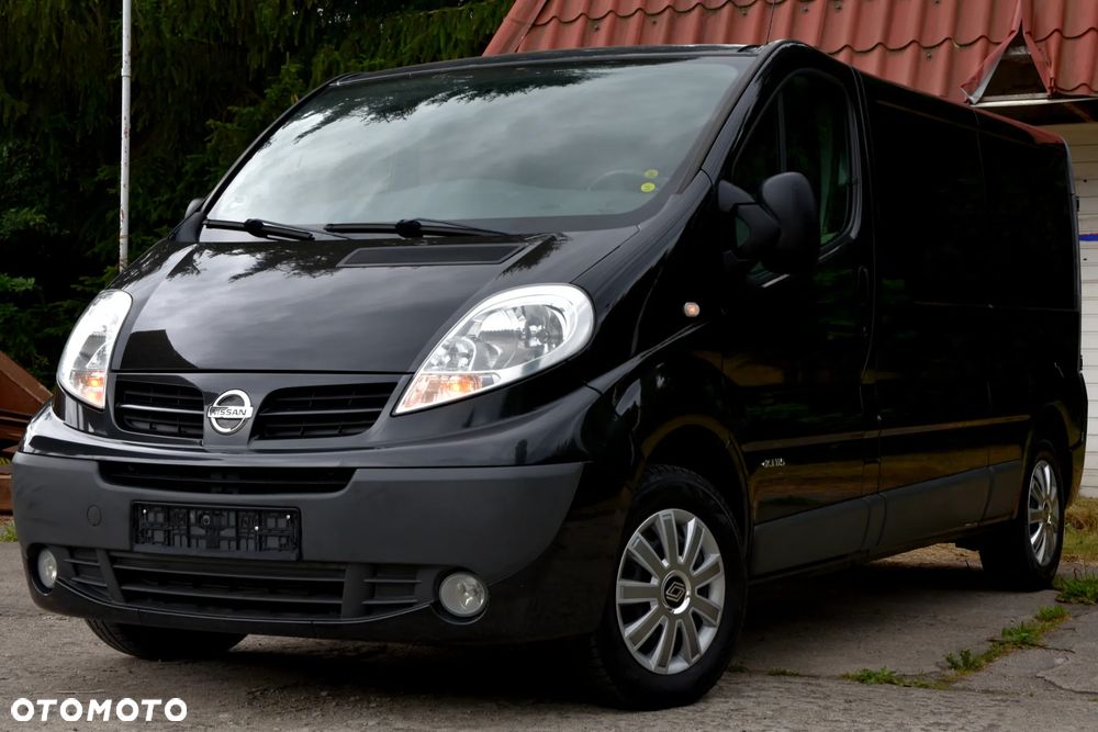 Renault TRAFIC - 1