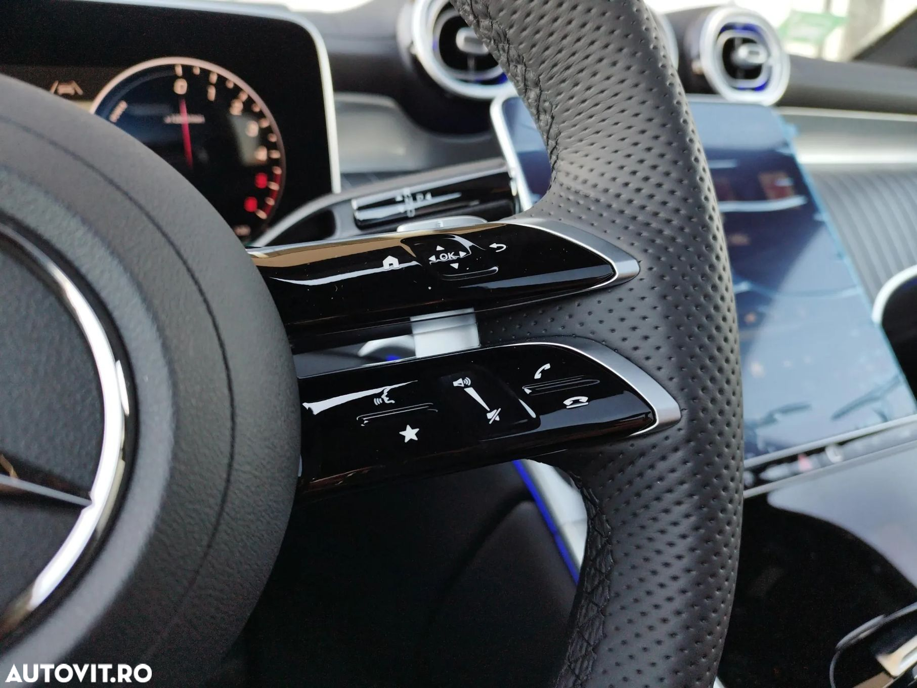 Mercedes-Benz GLC - 35