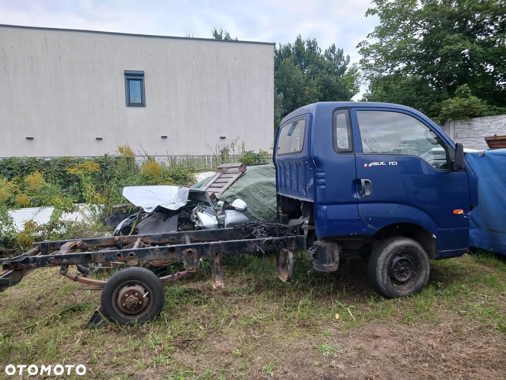 Kia K2500 06r rama do zabudowy PU - 3