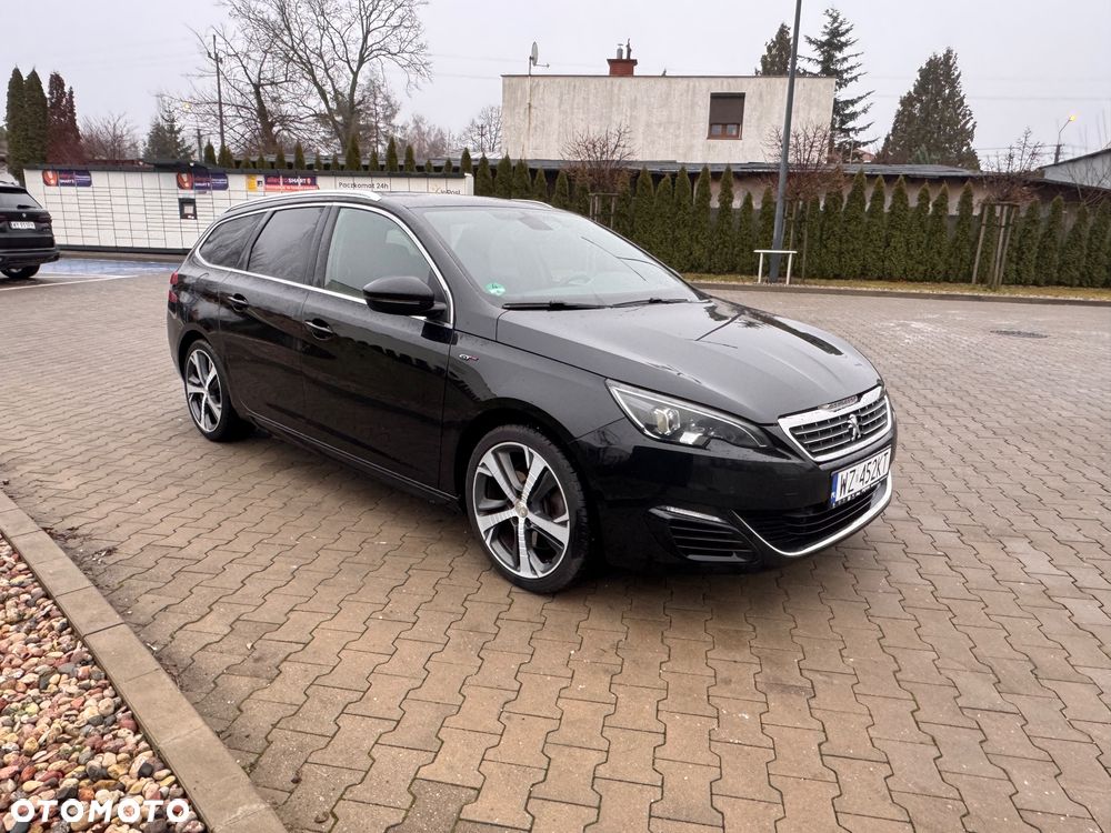 Peugeot 308 1.6 e-THP GT S&S - 4