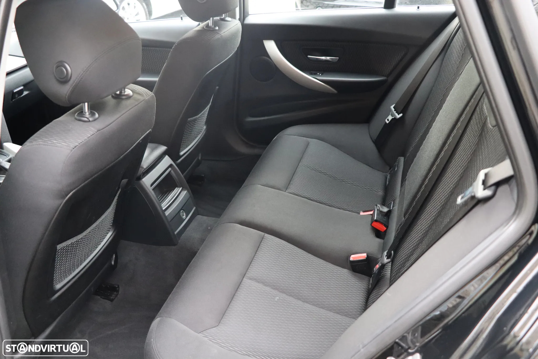 BMW 316 d Touring - 14
