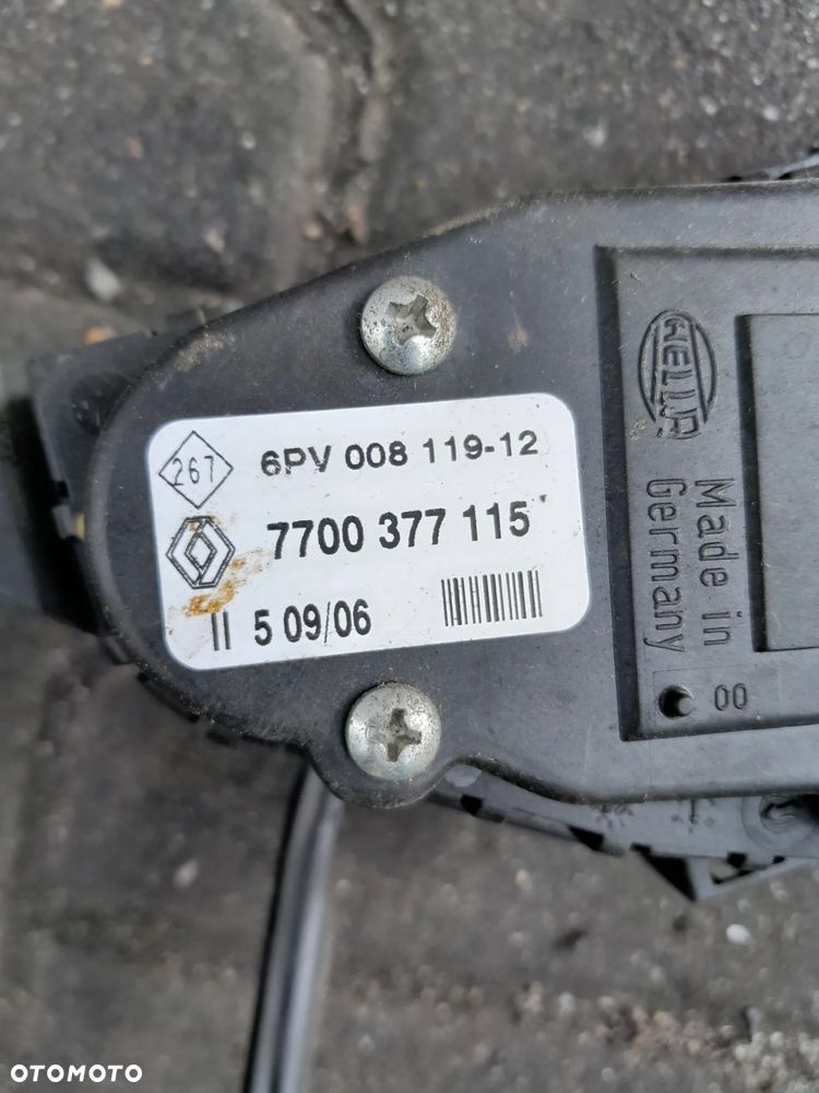 Pedał gazu Renault Mascott 02r 7700377115 - 2