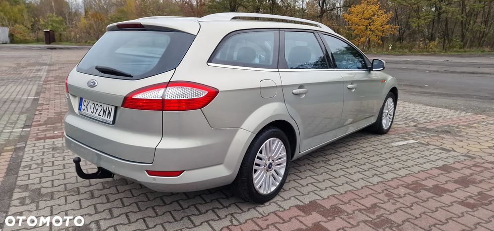 Ford Mondeo 2.0 FF Titanium - 23
