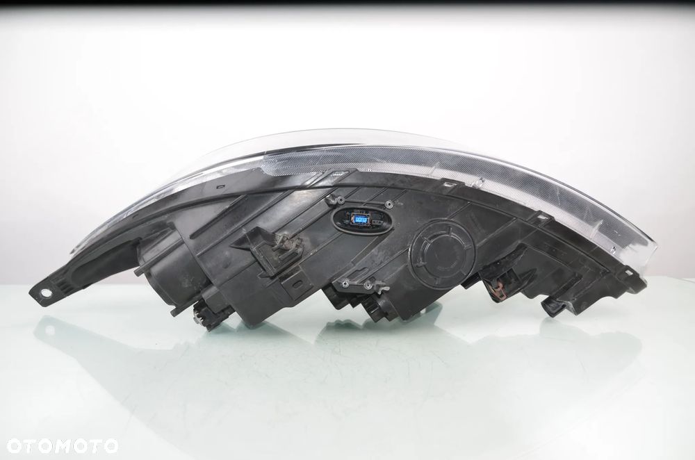 KIA SPORTAGE III BI-XENON 92102-3U290 PRAWA Przedni Oryginał - 3