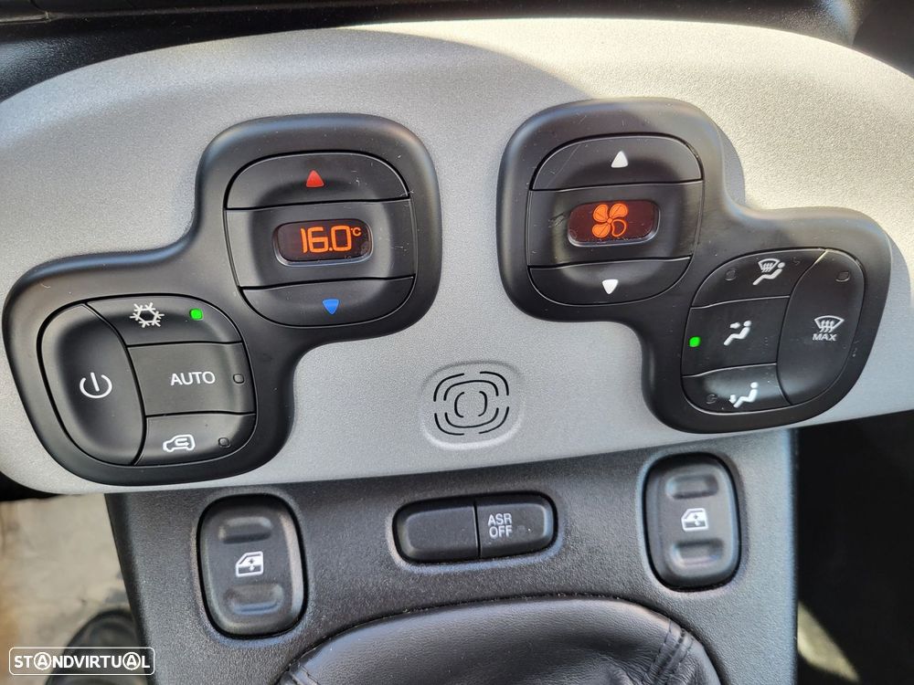 Fiat Panda 1.0 Hybrid City Cross - 12