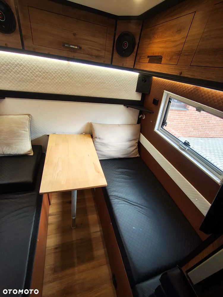 Volkswagen Crafter - 22