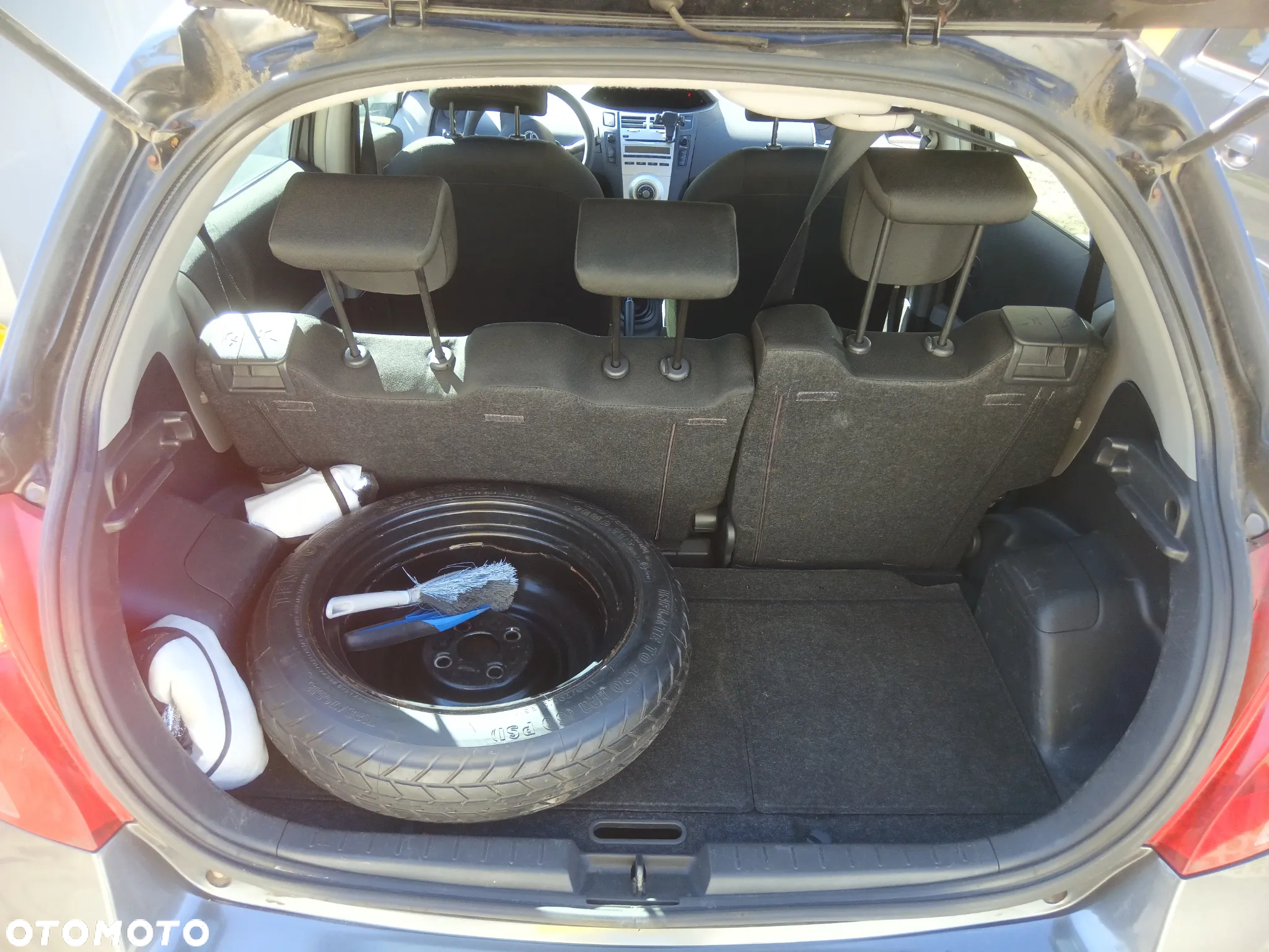 Toyota Yaris 1.3 Luna - 3