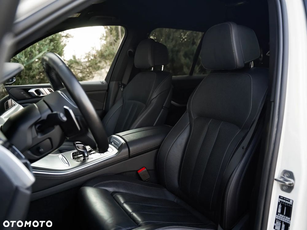 BMW X5 xDrive40i sport - 31