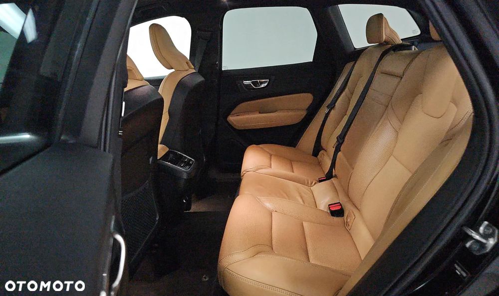 Volvo XC 60 T6 AWD Geartronic Inscription - 13