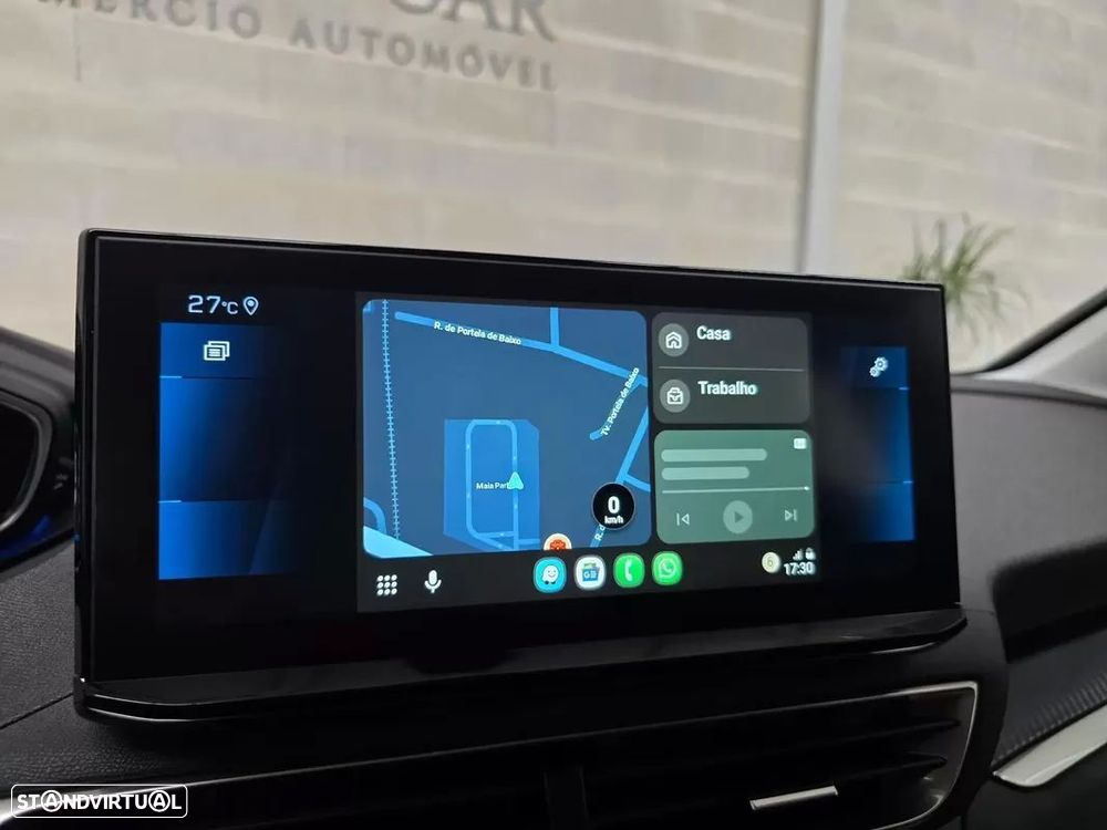 Peugeot 5008 1.2 PureTech Allure EAT8 - 26