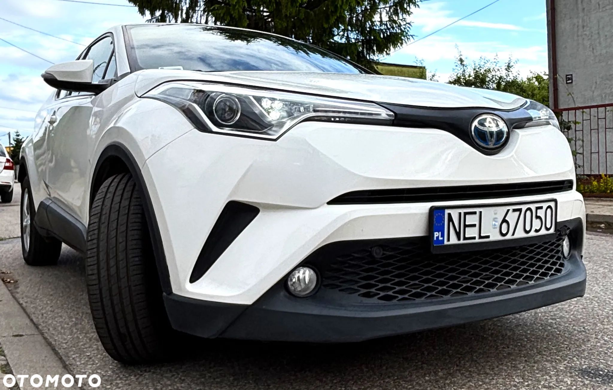 Toyota C-HR 1.8 Hybrid Comfort - 1