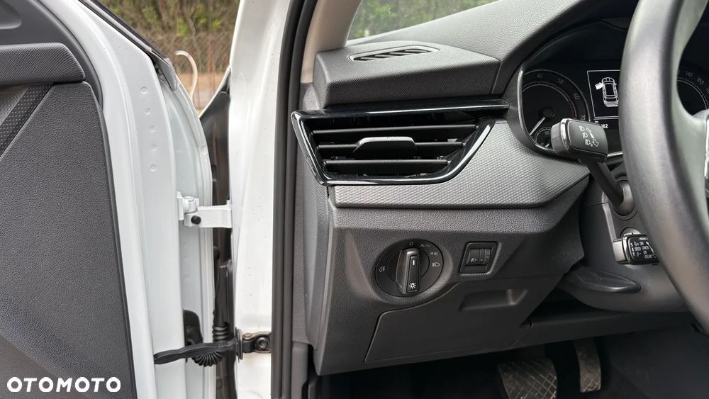 Skoda Kamiq 1.0 TSI Ambition DSG - 22