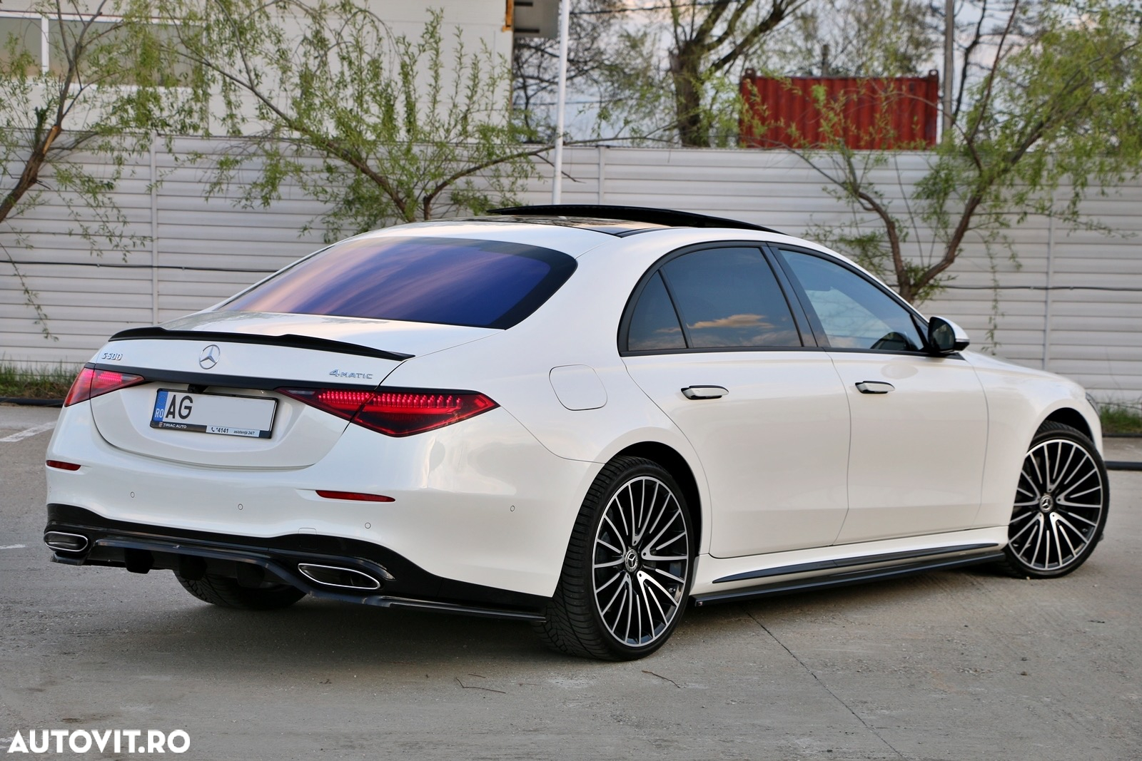 Mercedes-Benz S 500 4Matic L 9G-TRONIC - 11
